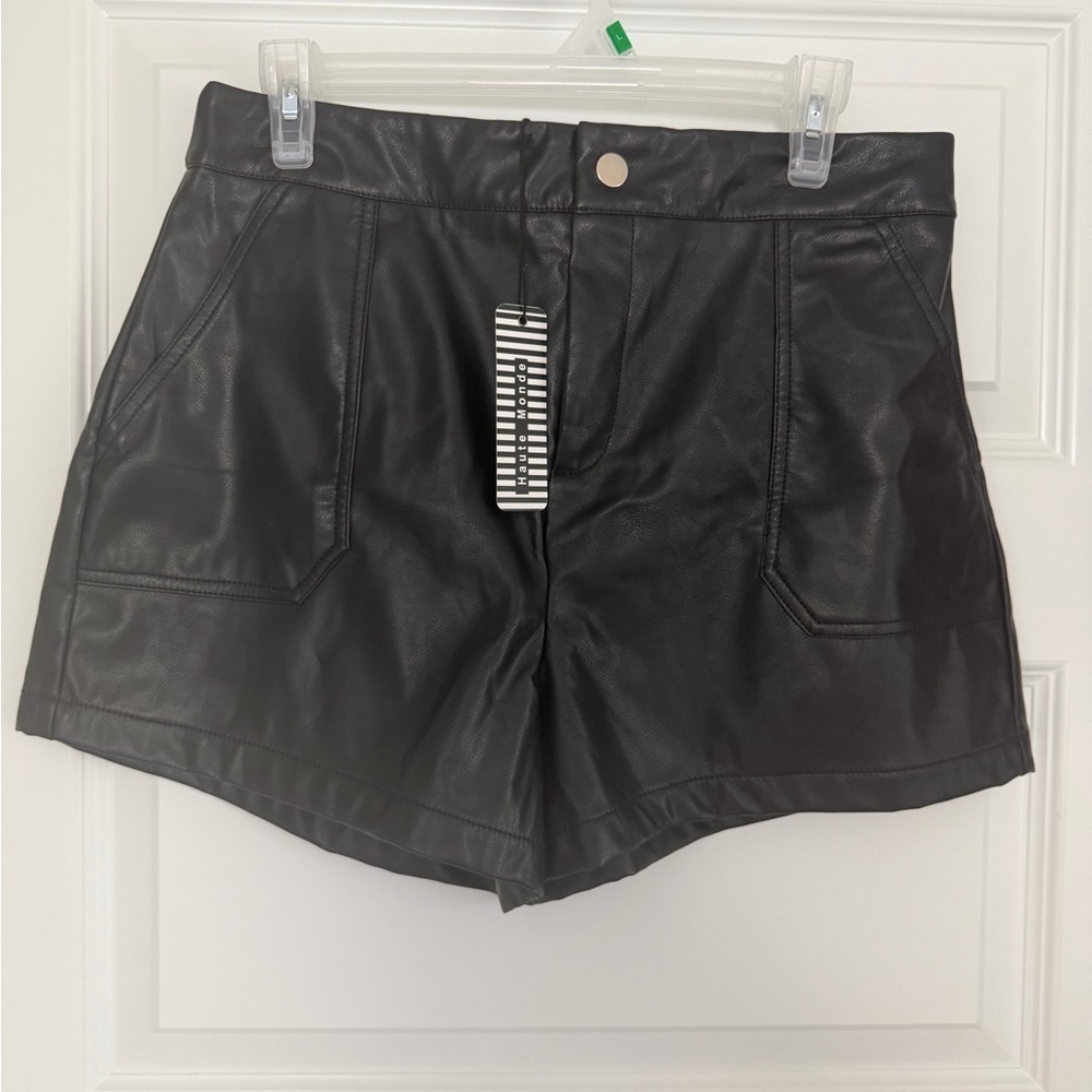 Moving Sale NEW Haute Monde Black High-Waist Vegan Leather Shorts Size L